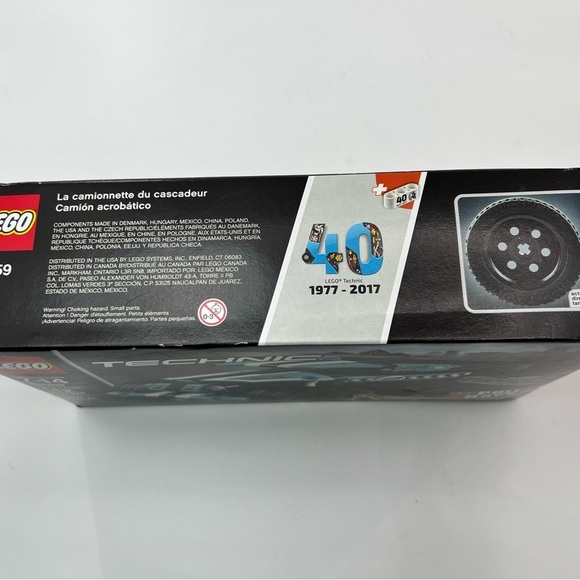 NIB LEGO 42059 Stunt Truck Building Toy 142 Pieces Ages 7-14 Pull Back Racing - Picture 3 of 6